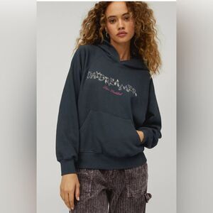 Daydreamer Star Studded Hoodie Grunge Sweatshirt small. NWT